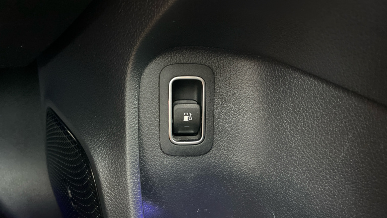 Mercedes-Benz A-Class A250e AMG Line Premium Plus 4dr Auto Saloon